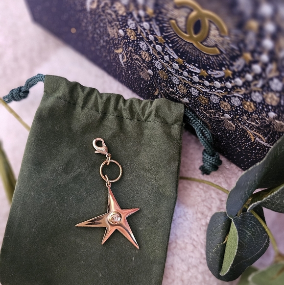 CHANEL Accessories - Chanel Charm
